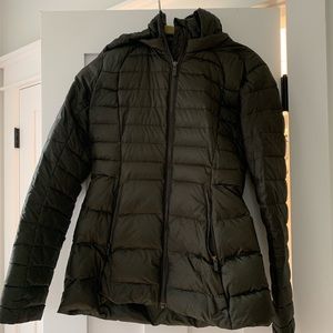 Size 4 Lululemon Olive Green Lululemon Puffer Coat
